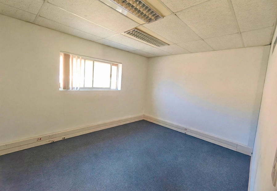 To Let Commercial Property for Rent in Ottery Western Cape